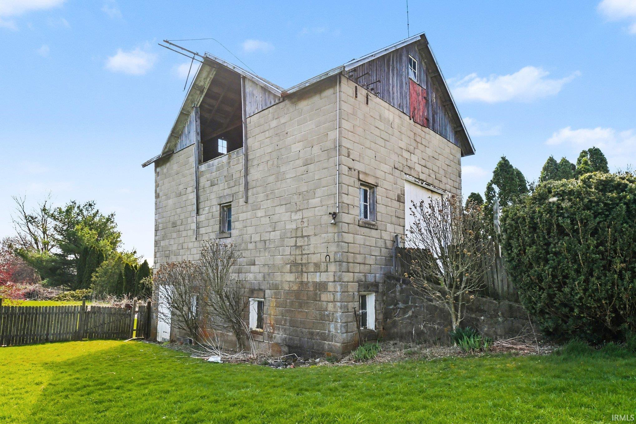 63924 State Road 331 Road South Bend IN 46614