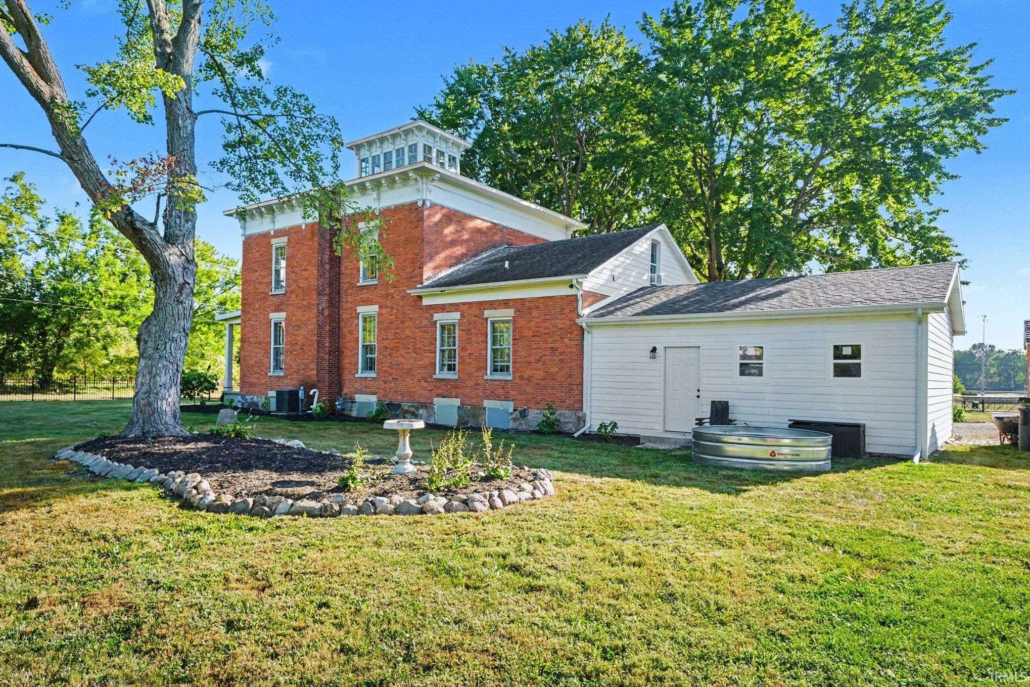 13546 Brick Road Granger IN 46530