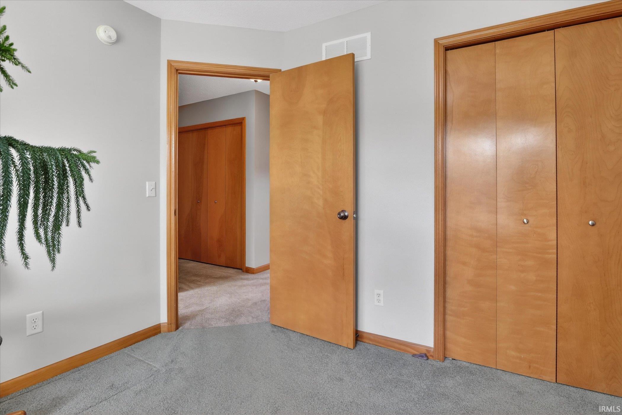 115 Kousa Court Goshen IN 46526