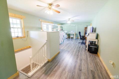 2879 E Calvertville Road Bloomfield IN 47424