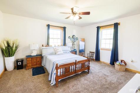 2879 E Calvertville Road Bloomfield IN 47424