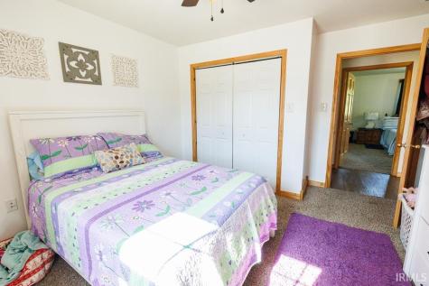 2879 E Calvertville Road Bloomfield IN 47424