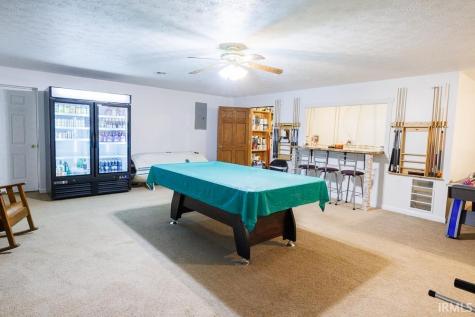 2879 E Calvertville Road Bloomfield IN 47424