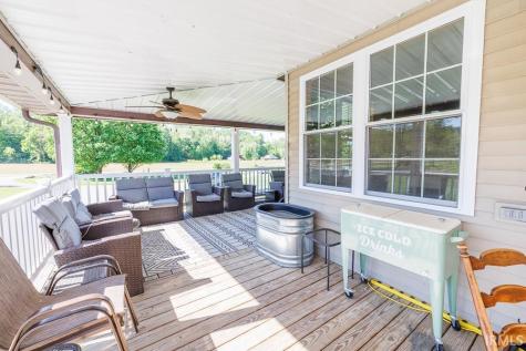2879 E Calvertville Road Bloomfield IN 47424