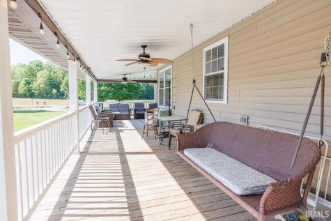 2879 E Calvertville Road Bloomfield IN 47424
