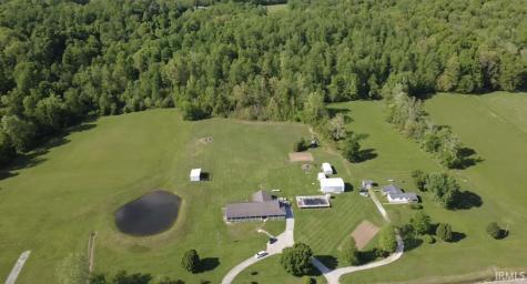 2879 E Calvertville Road Bloomfield IN 47424