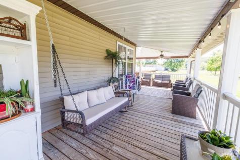 2879 E Calvertville Road Bloomfield IN 47424