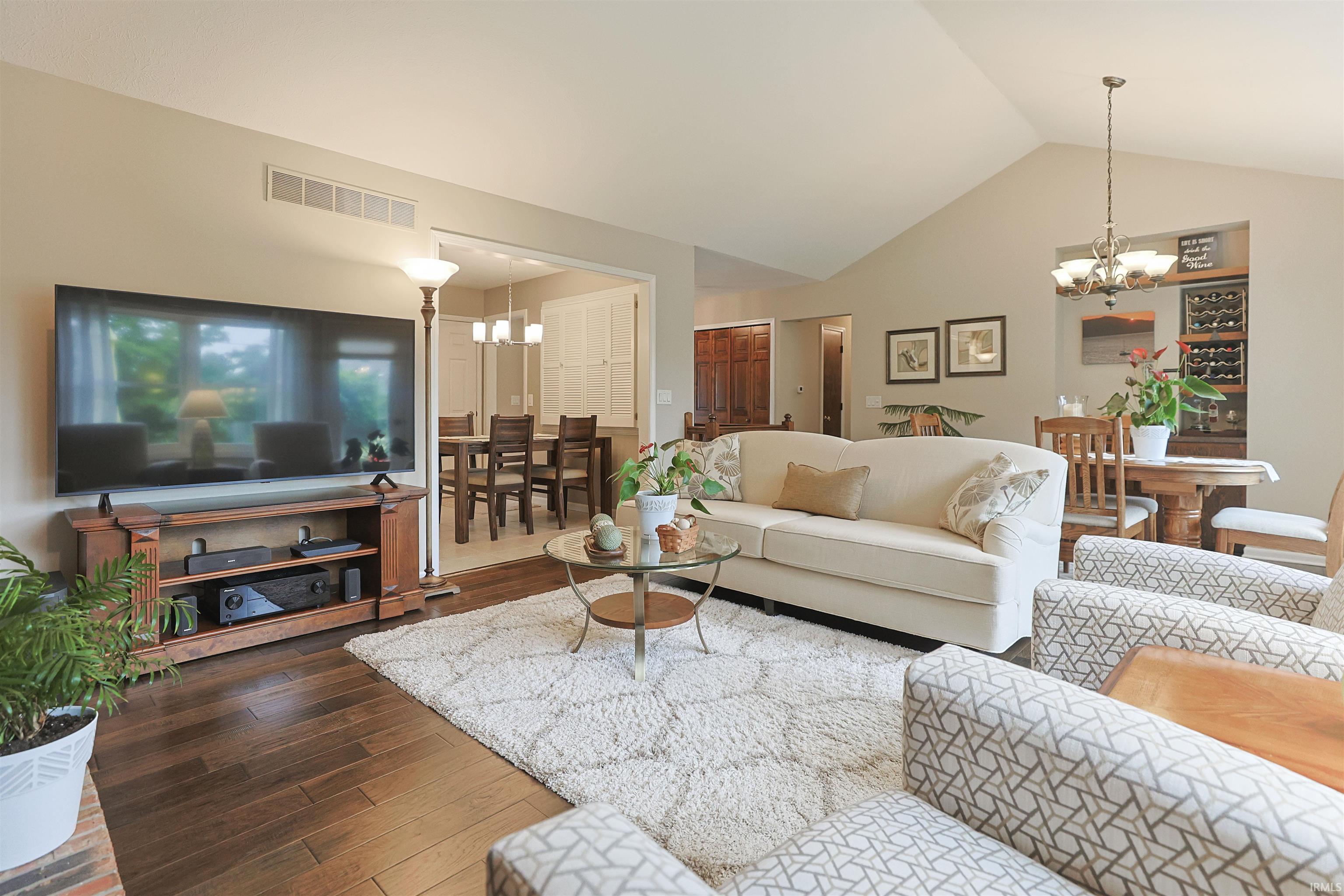 55154 Jeffery Drive Mishawaka IN 46545
