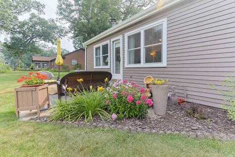 55154 Jeffery Drive Mishawaka IN 46545