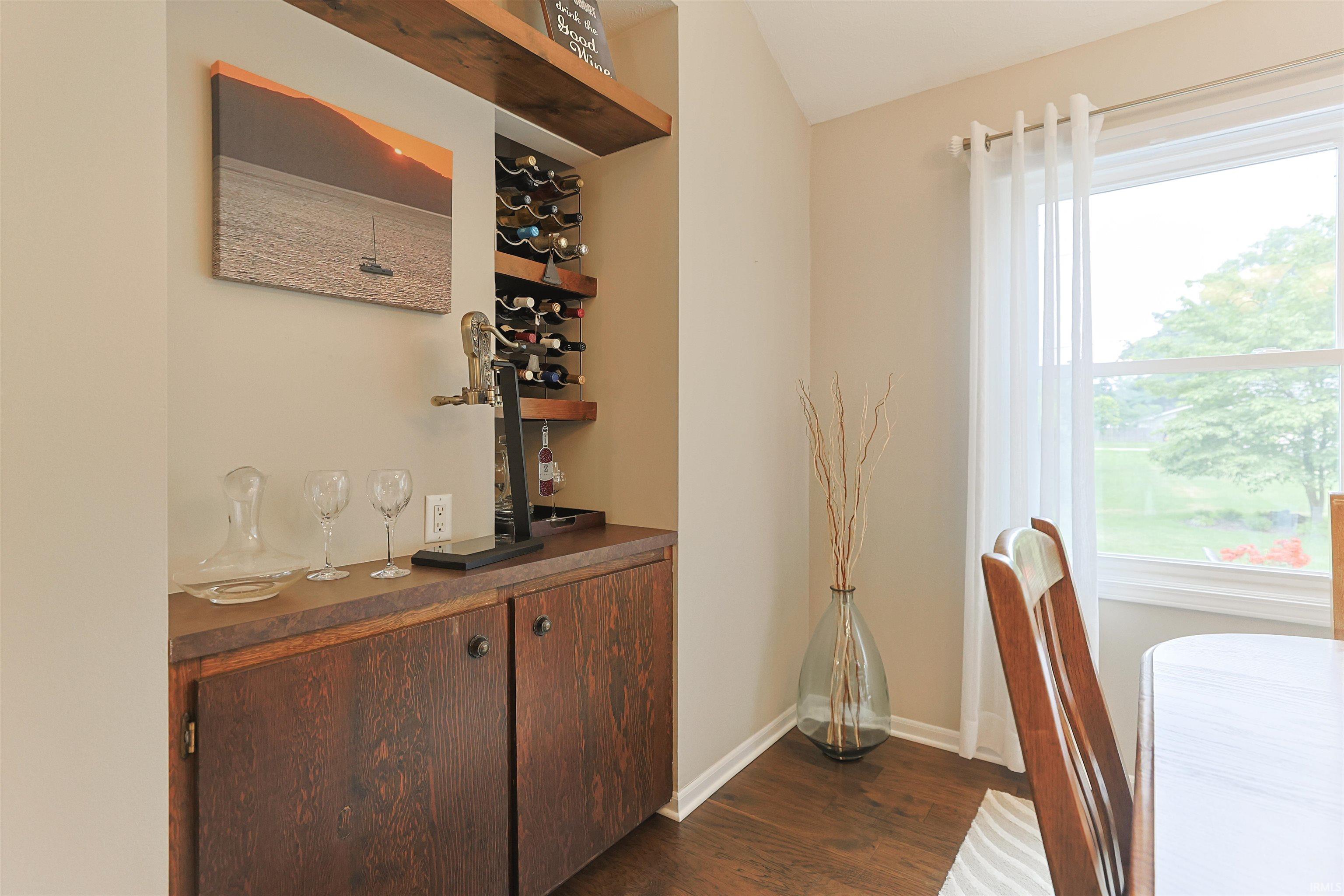 55154 Jeffery Drive Mishawaka IN 46545