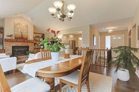 55154 Jeffery Drive Mishawaka IN 46545