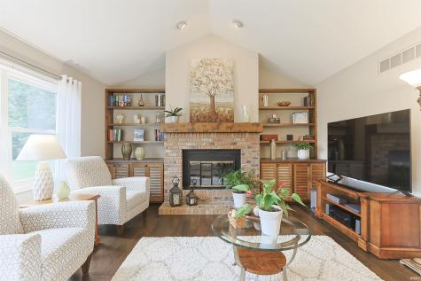 55154 Jeffery Drive Mishawaka IN 46545