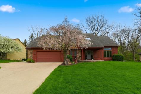 4317 Huntley Court Fort Wayne IN 46814