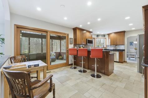 4317 Huntley Court Fort Wayne IN 46814