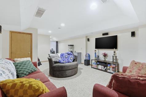 4317 Huntley Court Fort Wayne IN 46814