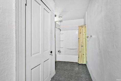 3722 S Gallatin Street Marion IN 46953