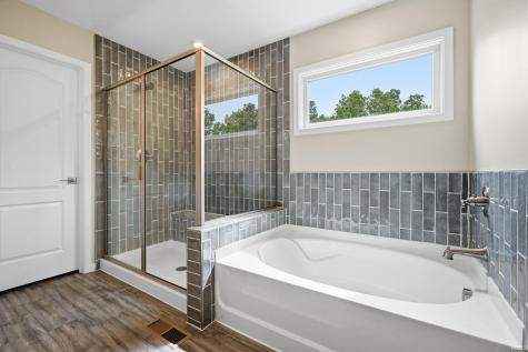 227 Oakhurst Way Westfield IN 46074
