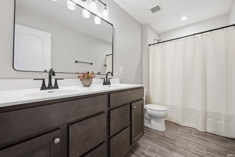 227 Oakhurst Way Westfield IN 46074