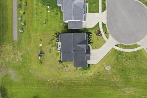 227 Oakhurst Way Westfield IN 46074
