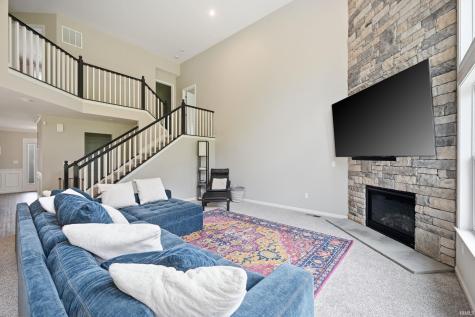 227 Oakhurst Way Westfield IN 46074