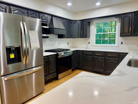 115 W The Woods Bedford IN 47421