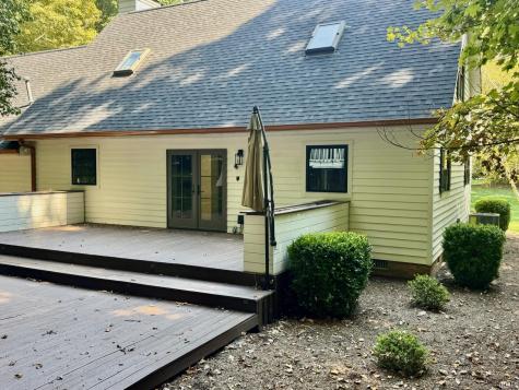 115 W The Woods Bedford IN 47421