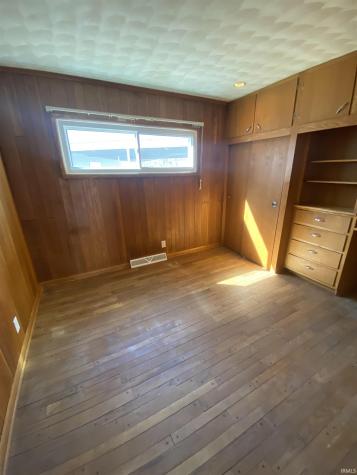 2701 Leroy Avenue Fort Wayne IN 46805