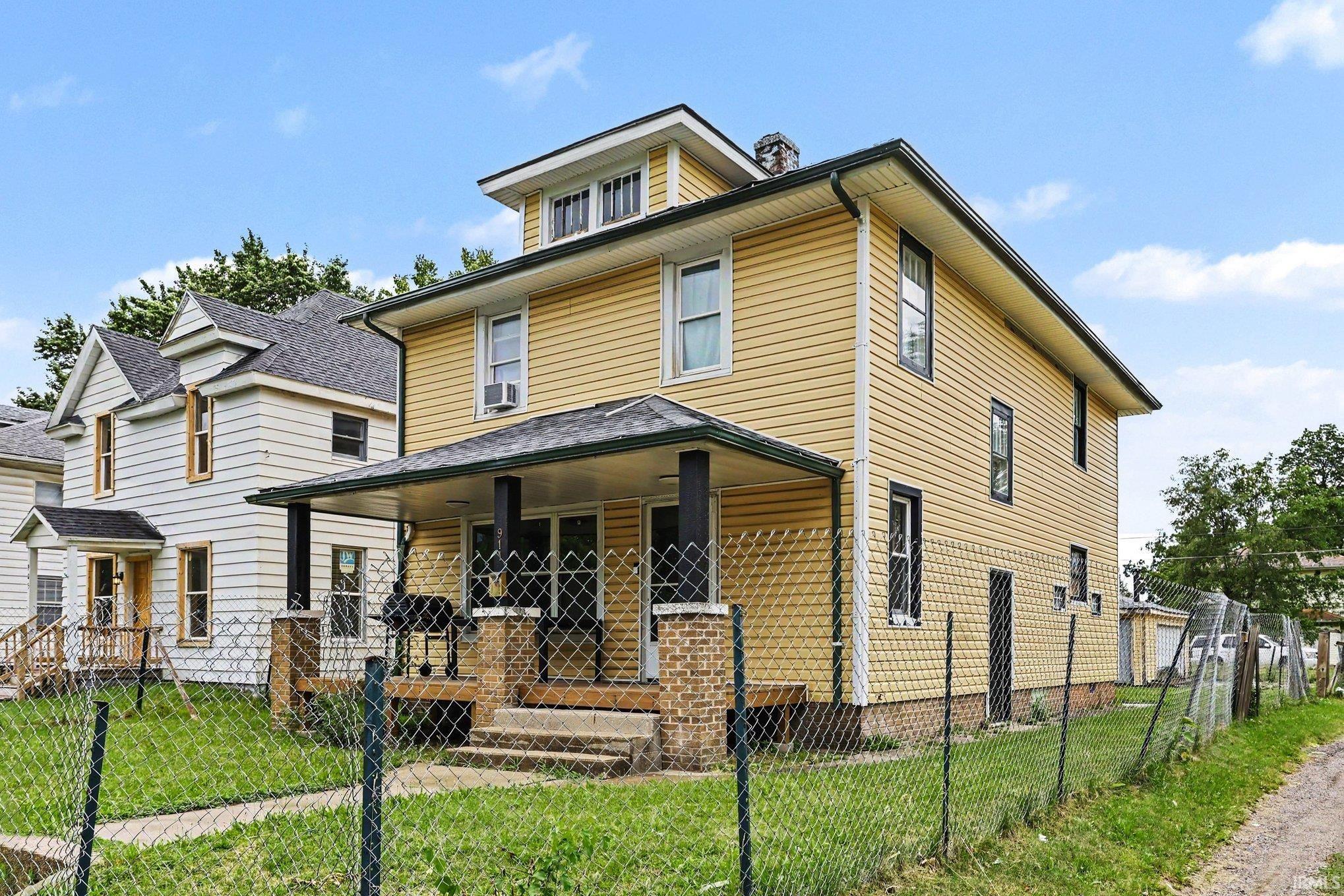 911 N Adams Street South Bend IN 46628