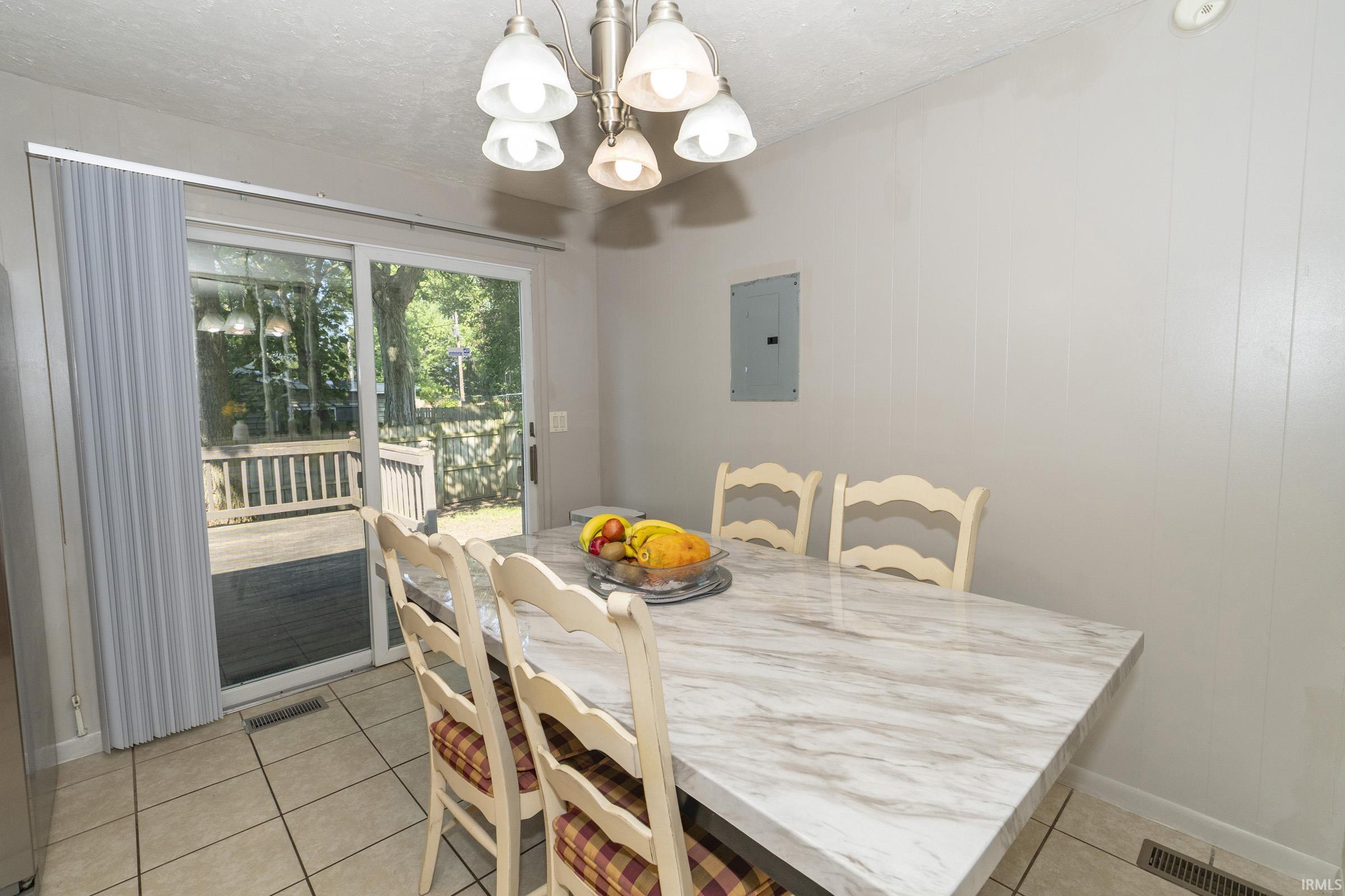 1451 Sutherland Lane South Bend IN 46614