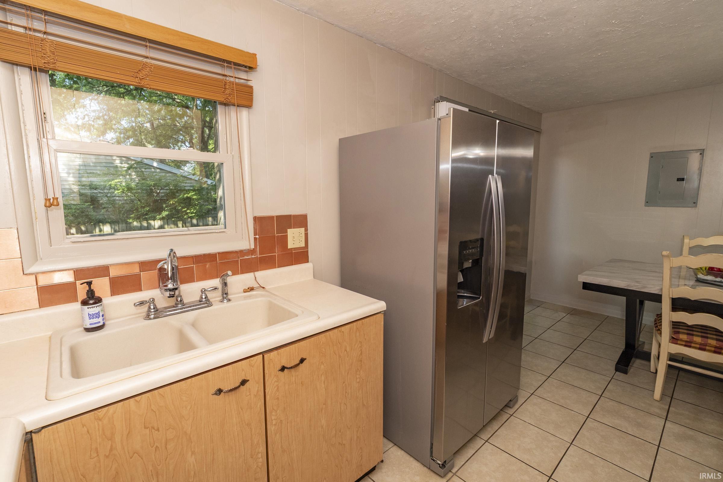 1451 Sutherland Lane South Bend IN 46614