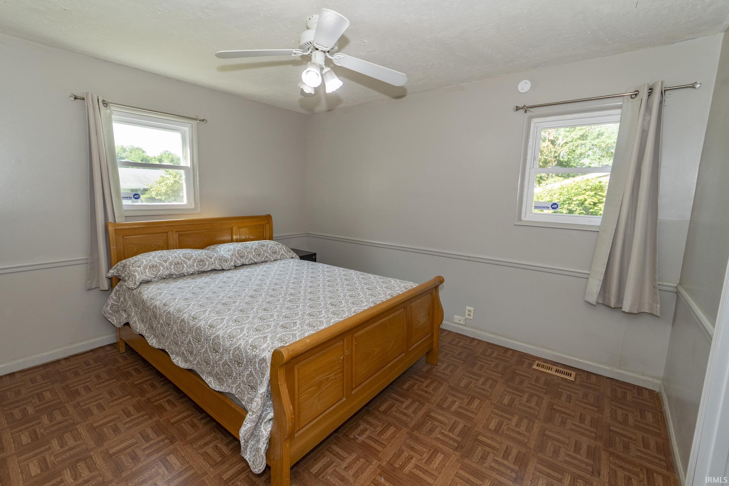 1451 Sutherland Lane South Bend IN 46614