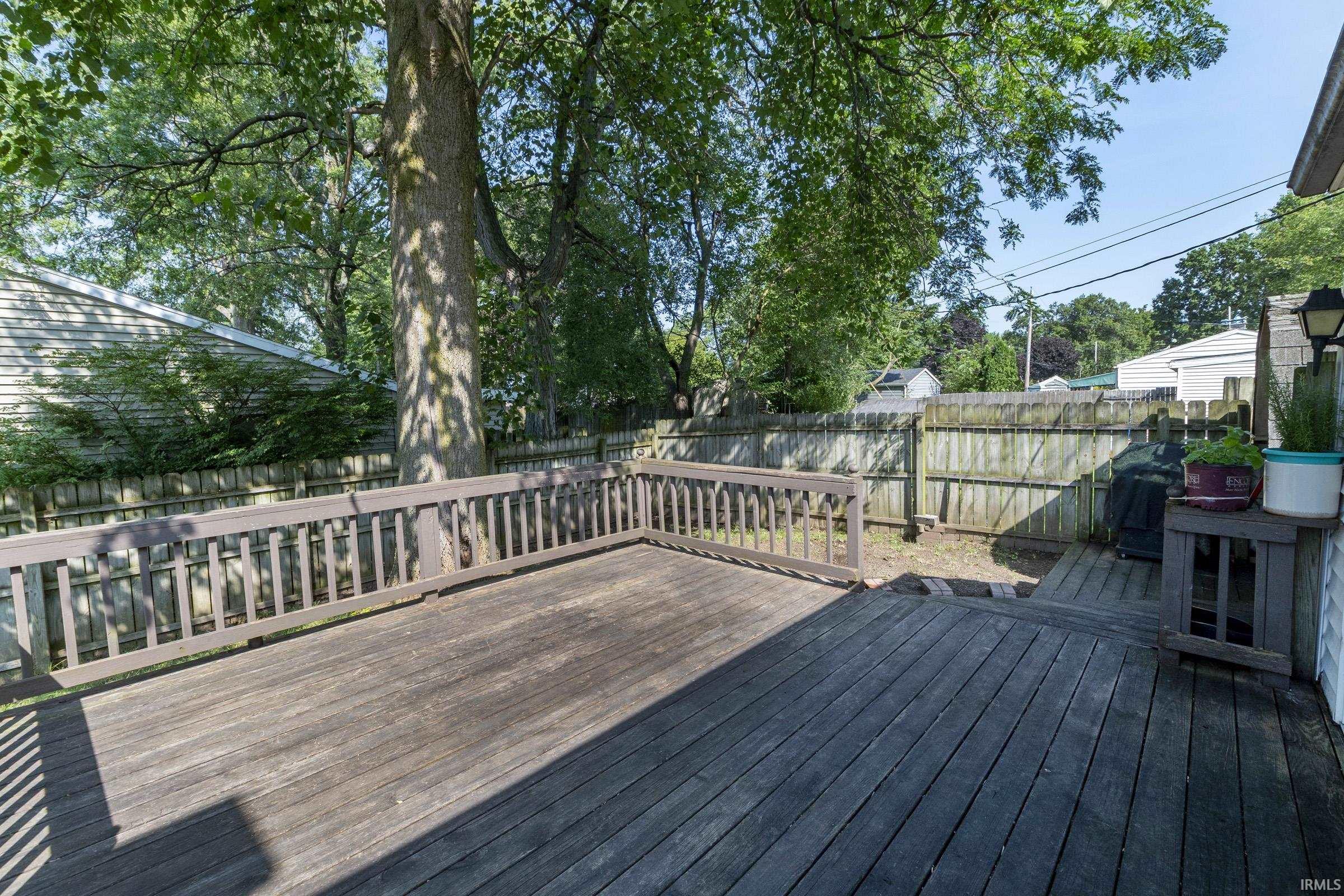 1451 Sutherland Lane South Bend IN 46614