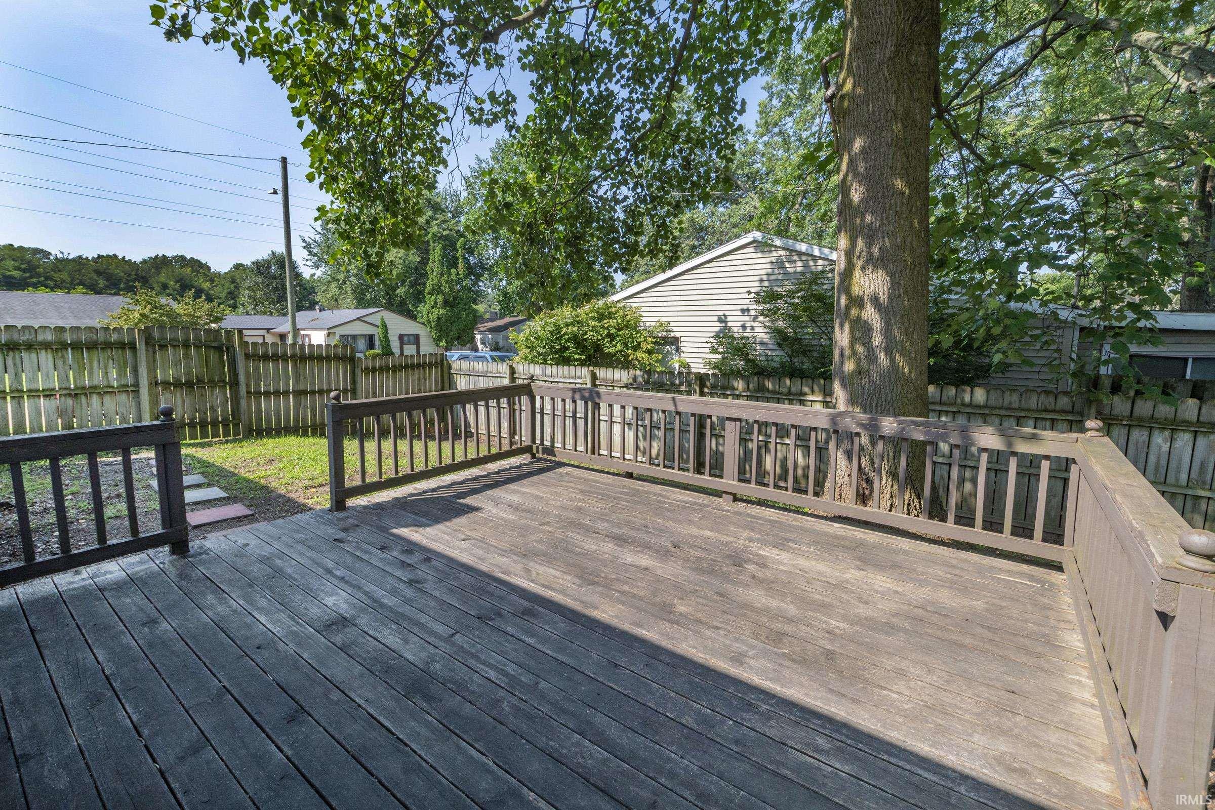 1451 Sutherland Lane South Bend IN 46614