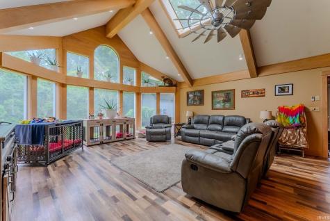 511 Crown Hill Drive E Wabash IN 46992