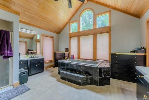 511 Crown Hill Drive E Wabash IN 46992
