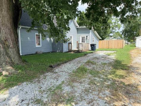 2008 N D Street Elwood IN 46036