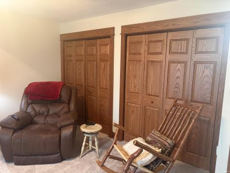 6607 E Red Road Vincennes IN 47591