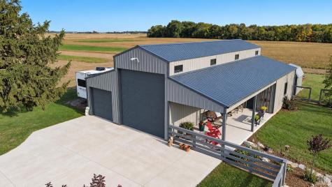 6607 E Red Road Vincennes IN 47591