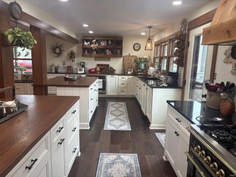 6607 E Red Road Vincennes IN 47591