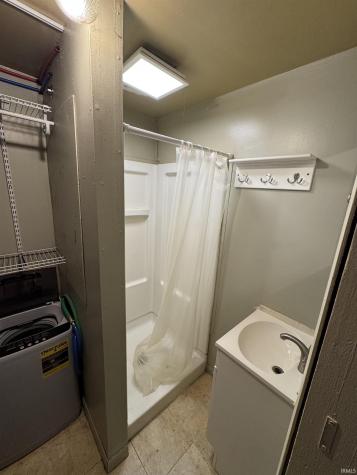 222 N Oak Street Bluffton IN 46714