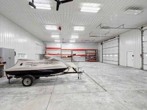 11199 NE Wawasee Drive Syracuse IN 46567