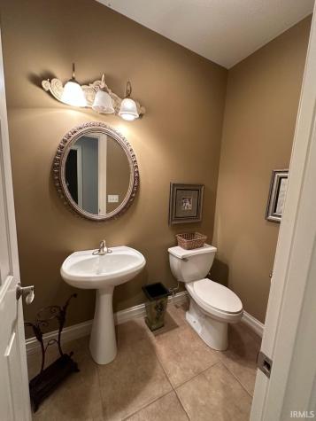205 Lakewood Drive Vincennes IN 47591