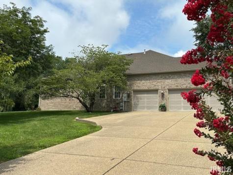 205 Lakewood Drive Vincennes IN 47591