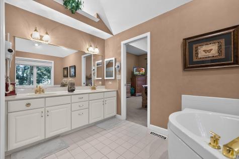53395 Pheasant Ridge Drive Bristol IN 46507