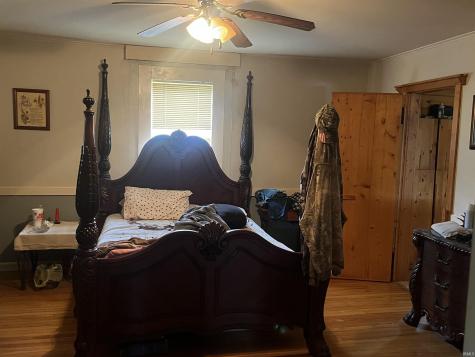 4297 W 100 S Creek Anderson IN 46011