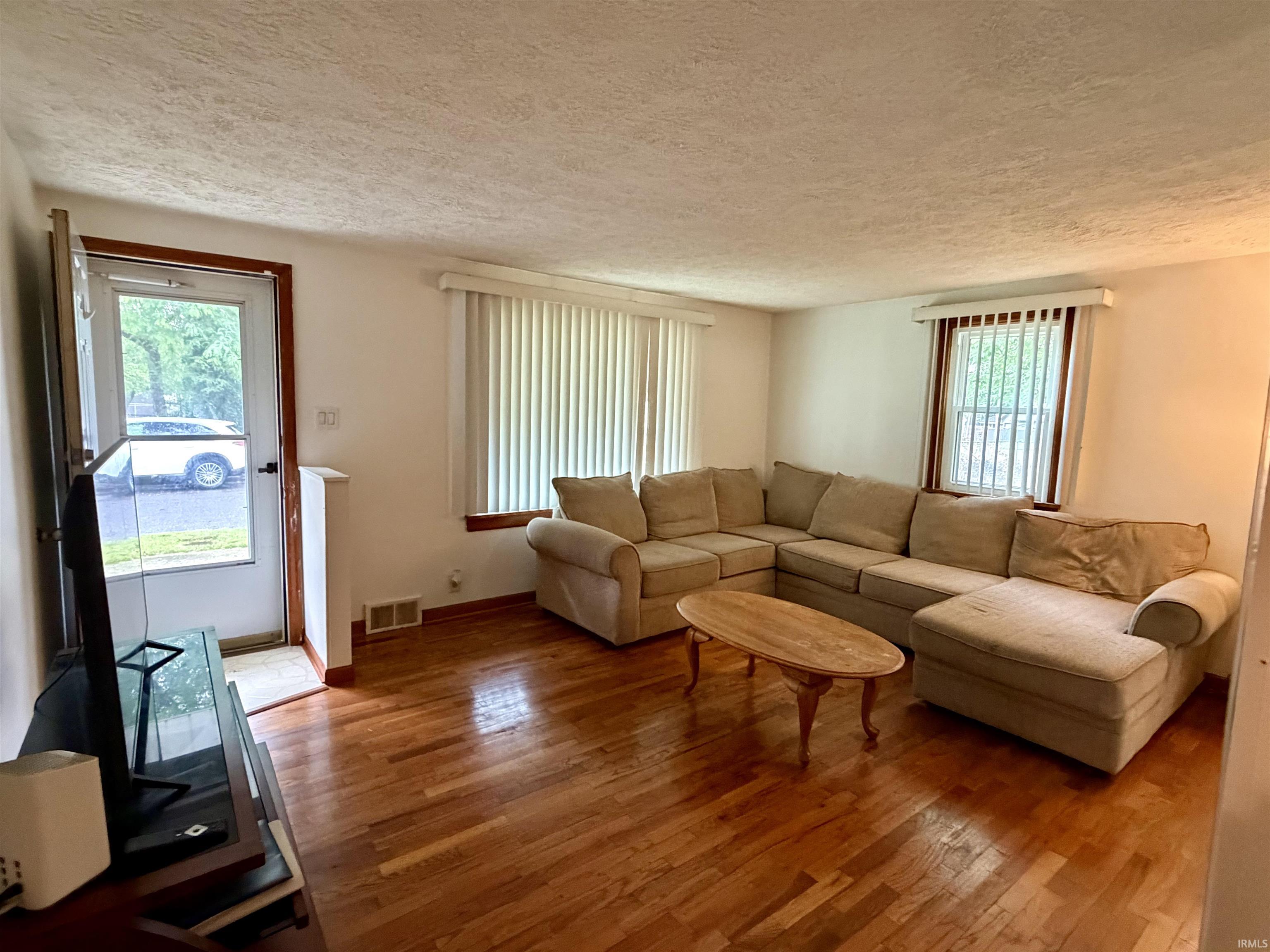 1400 Navajo Street Elkhart IN 46516