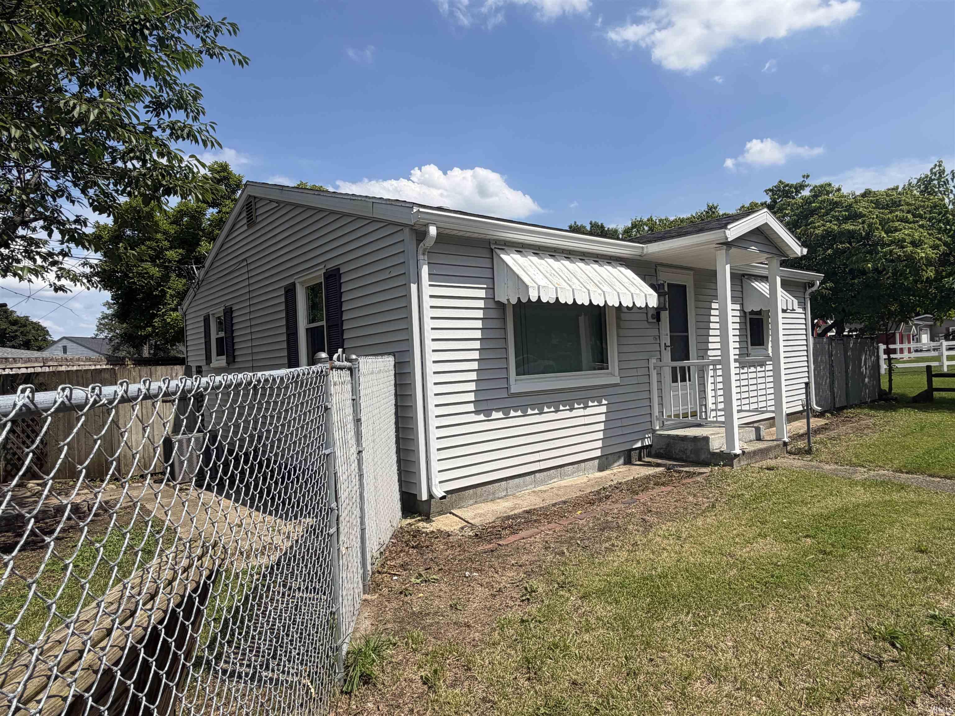 1400 Navajo Street Elkhart IN 46516