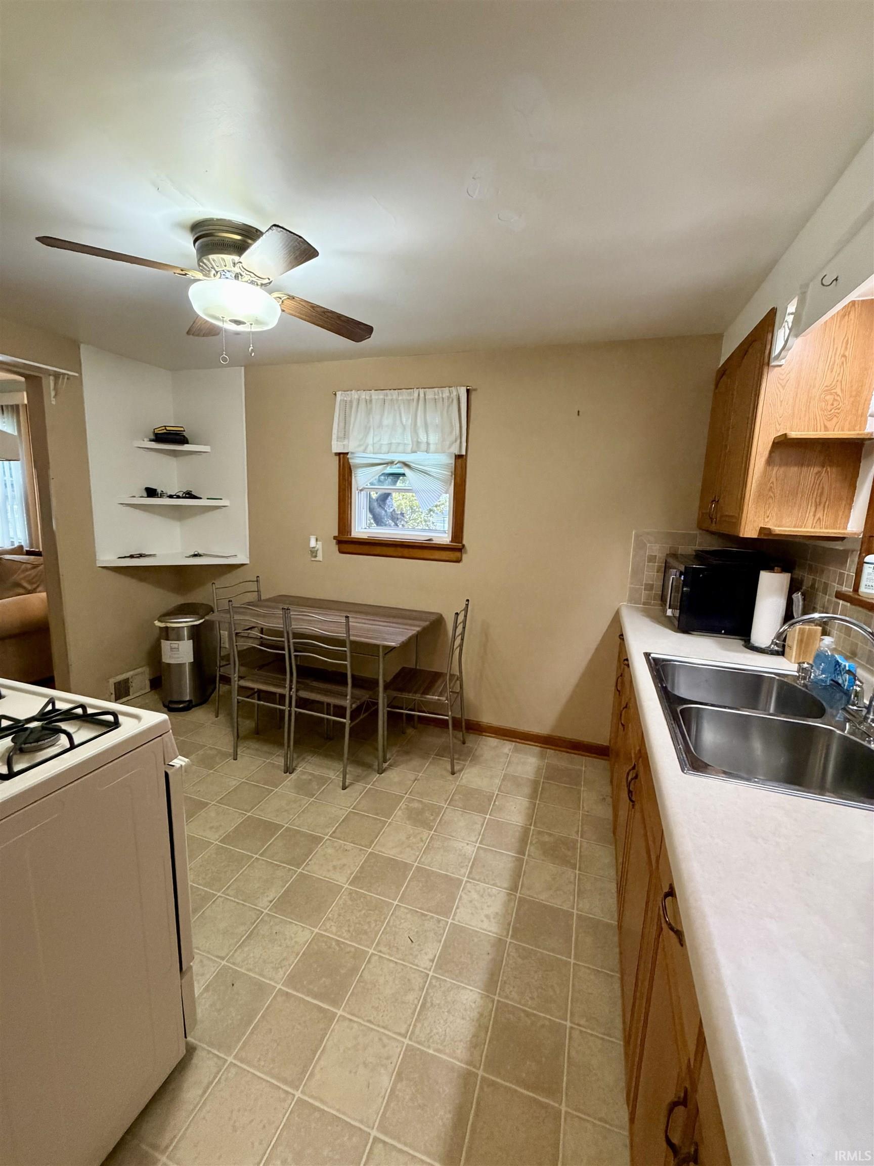 1400 Navajo Street Elkhart IN 46516