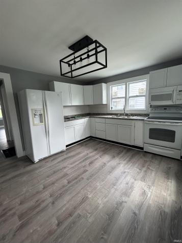 1421 Maute Street Jasper IN 47546