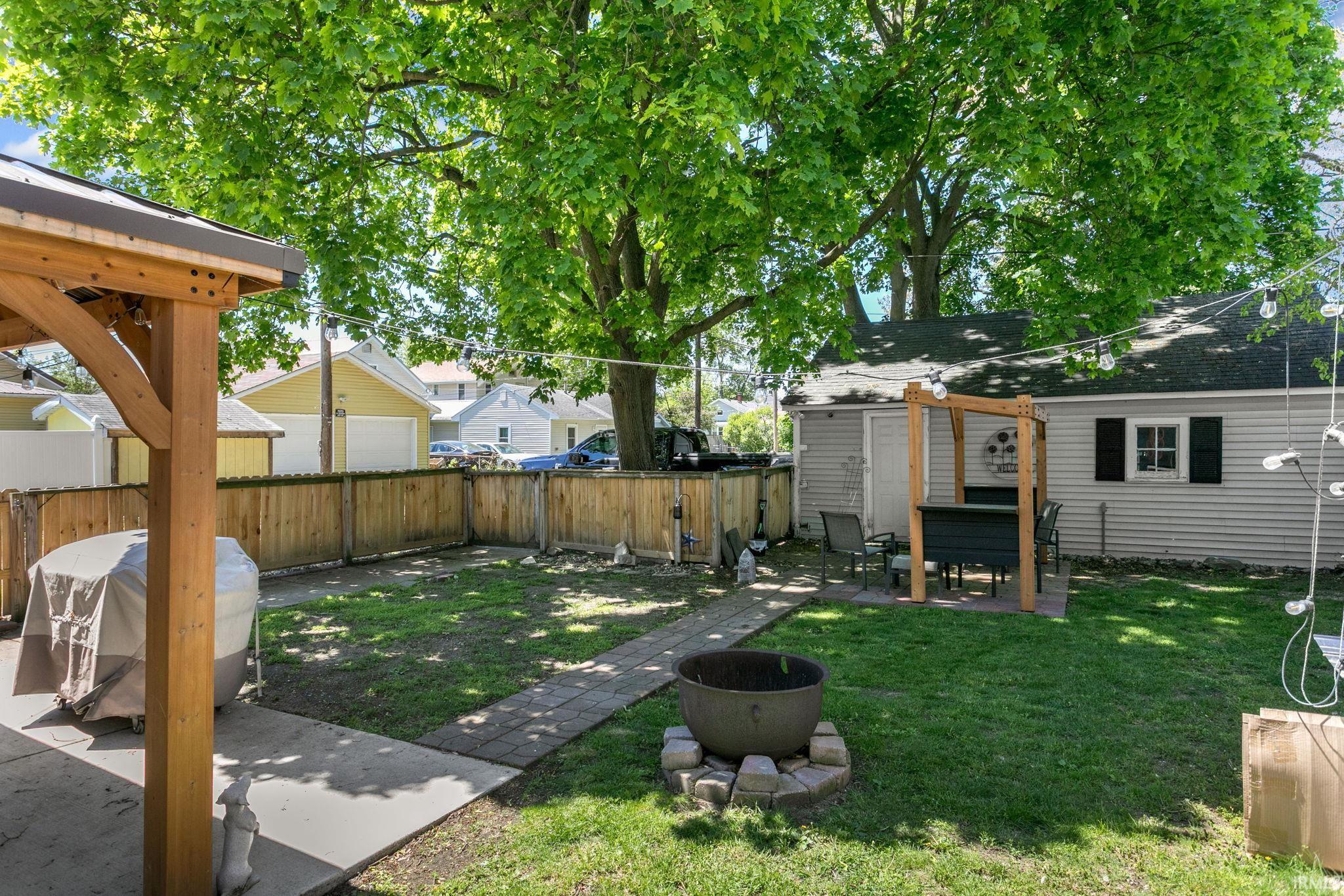 413 N Vine Street Elkhart IN 46514